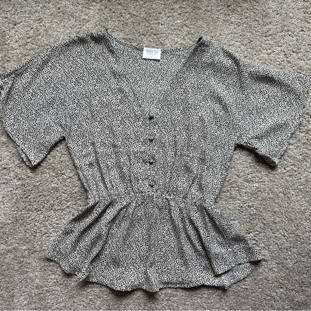 Women's Black and White Blouse